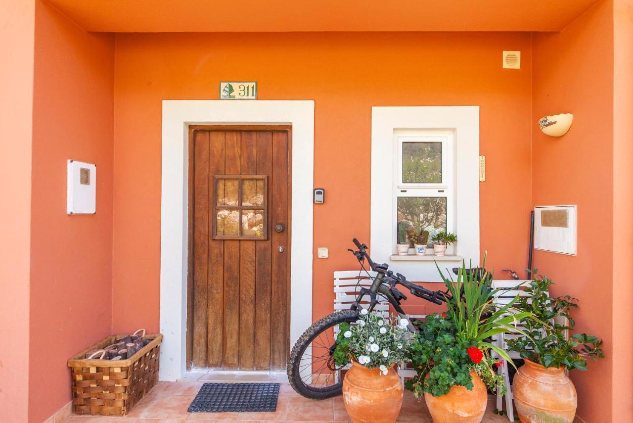 B89 - Porto Dona Maria Apartment Praia Da Luz Экстерьер фото