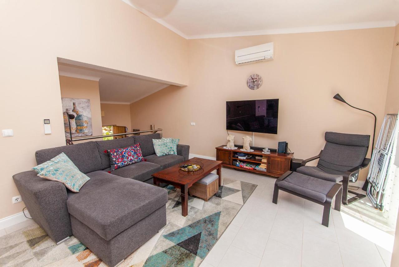 B89 - Porto Dona Maria Apartment Praia Da Luz Экстерьер фото